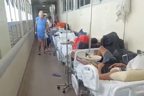 Hospital do Paranoá tem pacientes internados pelos corredores e volta a enfrentar críticas sobre estrutura