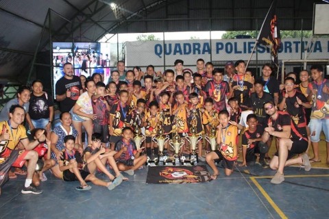 Instituto Pequenos Guerreiros Futsal Clube transforma quadras do Paranoá em espaços de esporte, sonhos e cidadania