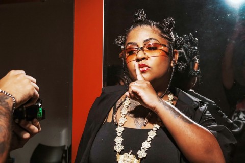 Talentos da Quebrada: Negra Flow transforma vivências da periferia em rimas de resistência e representatividade
