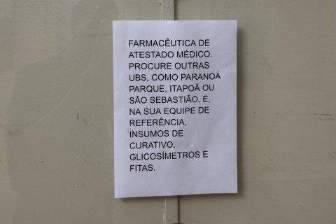 UBS 01 do Paranoá orienta pacientes a procurarem outras unidades devido à falta de farmacêutica