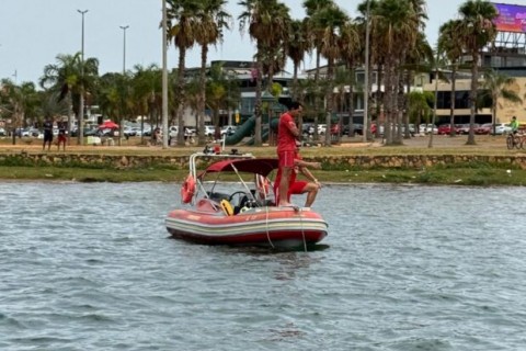 Corpo é encontrado boiando no Lago Paranoá, próximo à Ponte JK